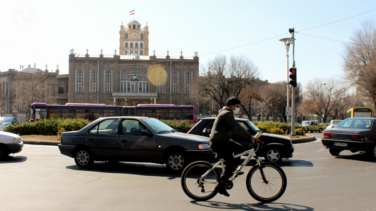 Tabriz Saat Square, simbol modern kota bersejarah